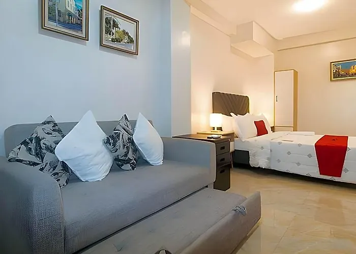 Reddoorz @ Delorian Residences *