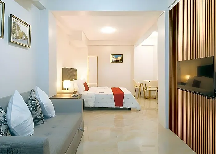 Reddoorz @ Delorian Residences Hotel